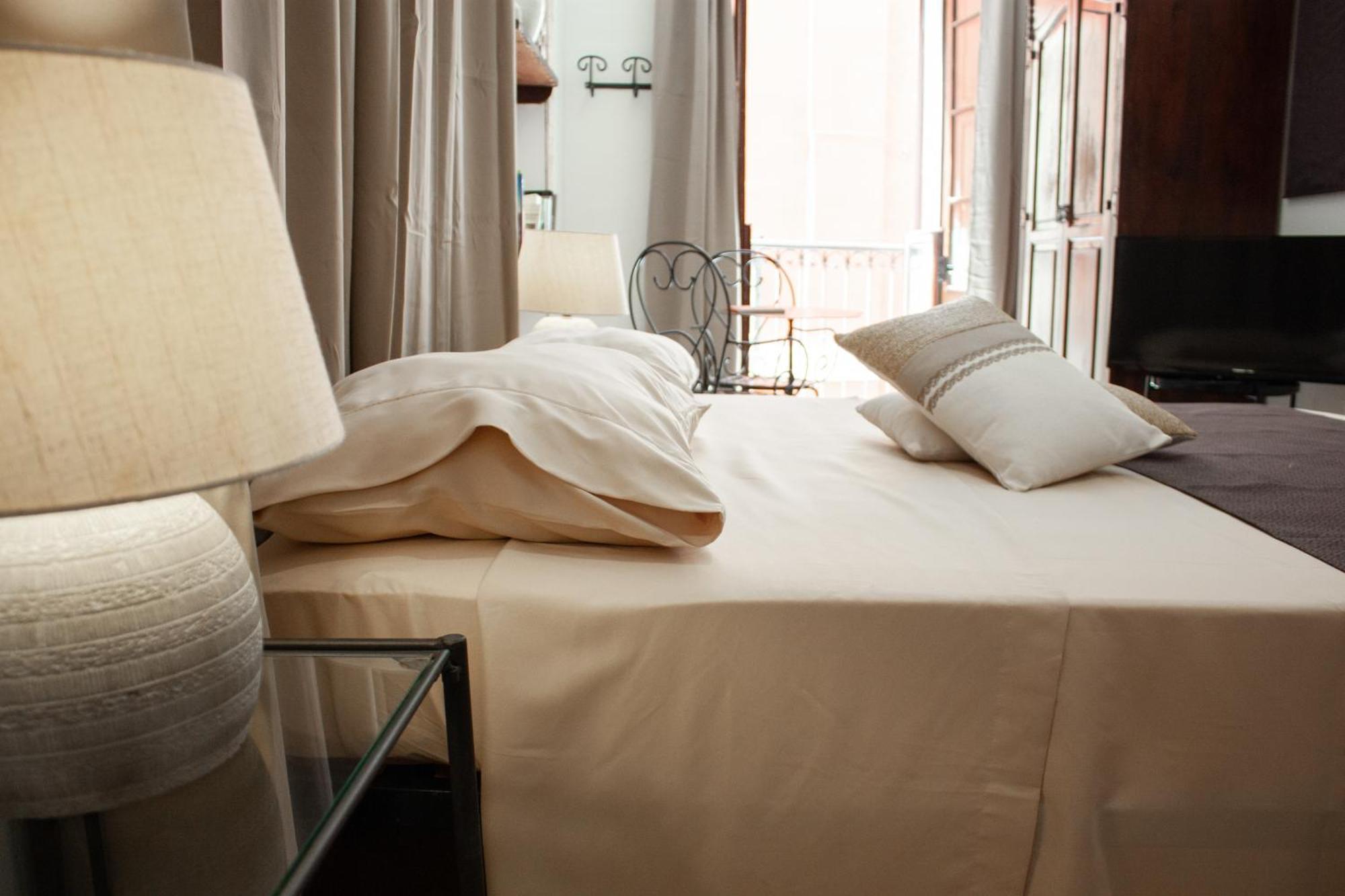 Castello'S Rooms Cagliari Exterior foto